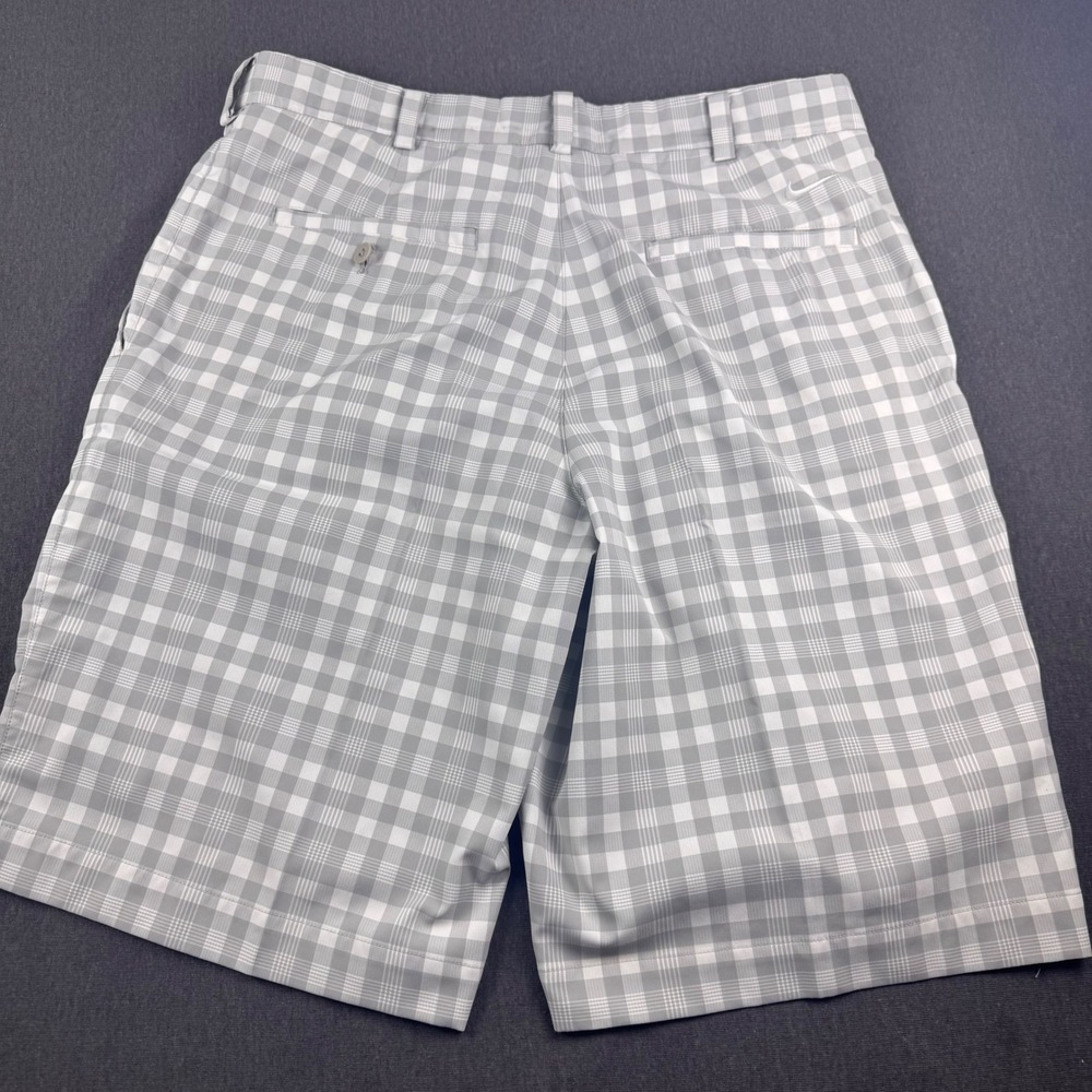 Nike Golf Dri-FIT Shorts Mens 32 Grey White Plaid Checkered pro Flat Front - Picture 2 of 13
